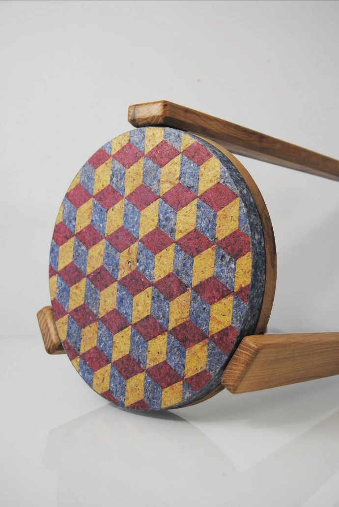 Tabouret marqueterie cube sans fond tissus